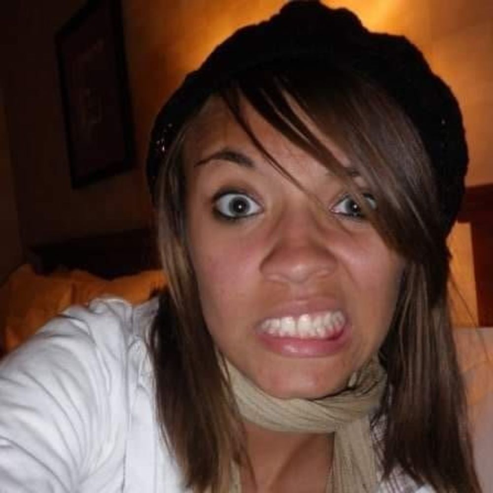 Meet your Posher, Louise